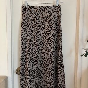 Mango midi skirt leopard print  xs